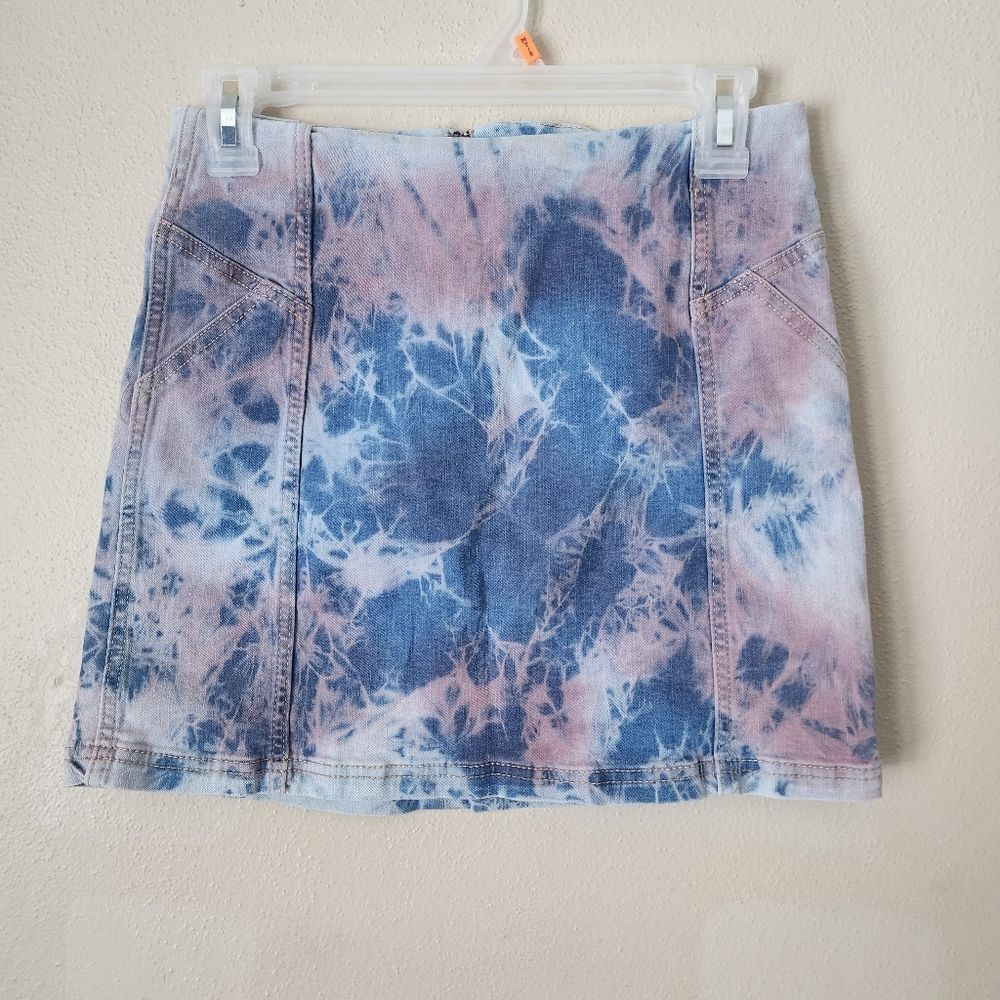 Wild Fable Acid Wash Tie Dye Denim Mini Skirt Blue Pink Y2K Grunge Festival Sz 4